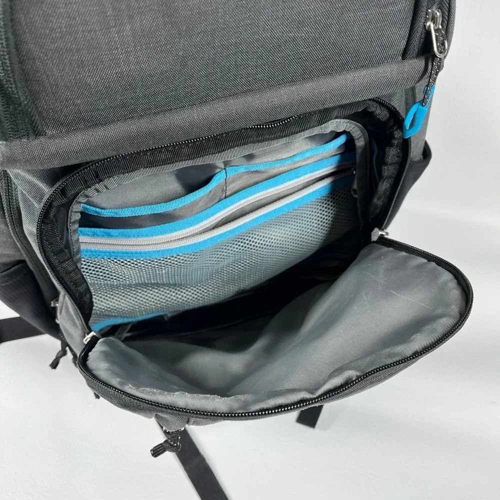 Thule LinkedIn Backpack Gray Laptop Bag Travel‎ Commuter Daypack Tech Case